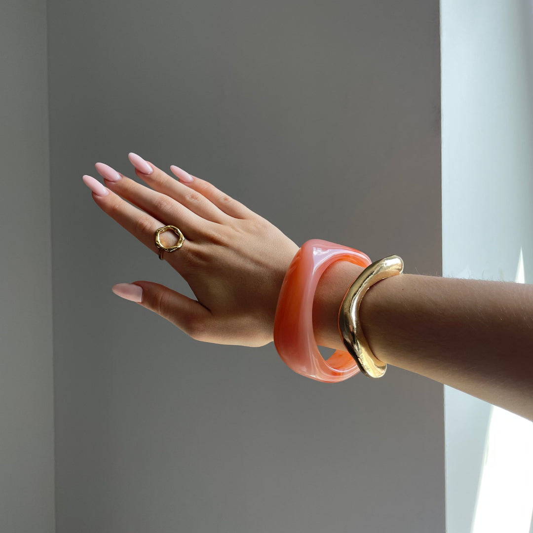 ACRYL ARMBAND ORANGE™