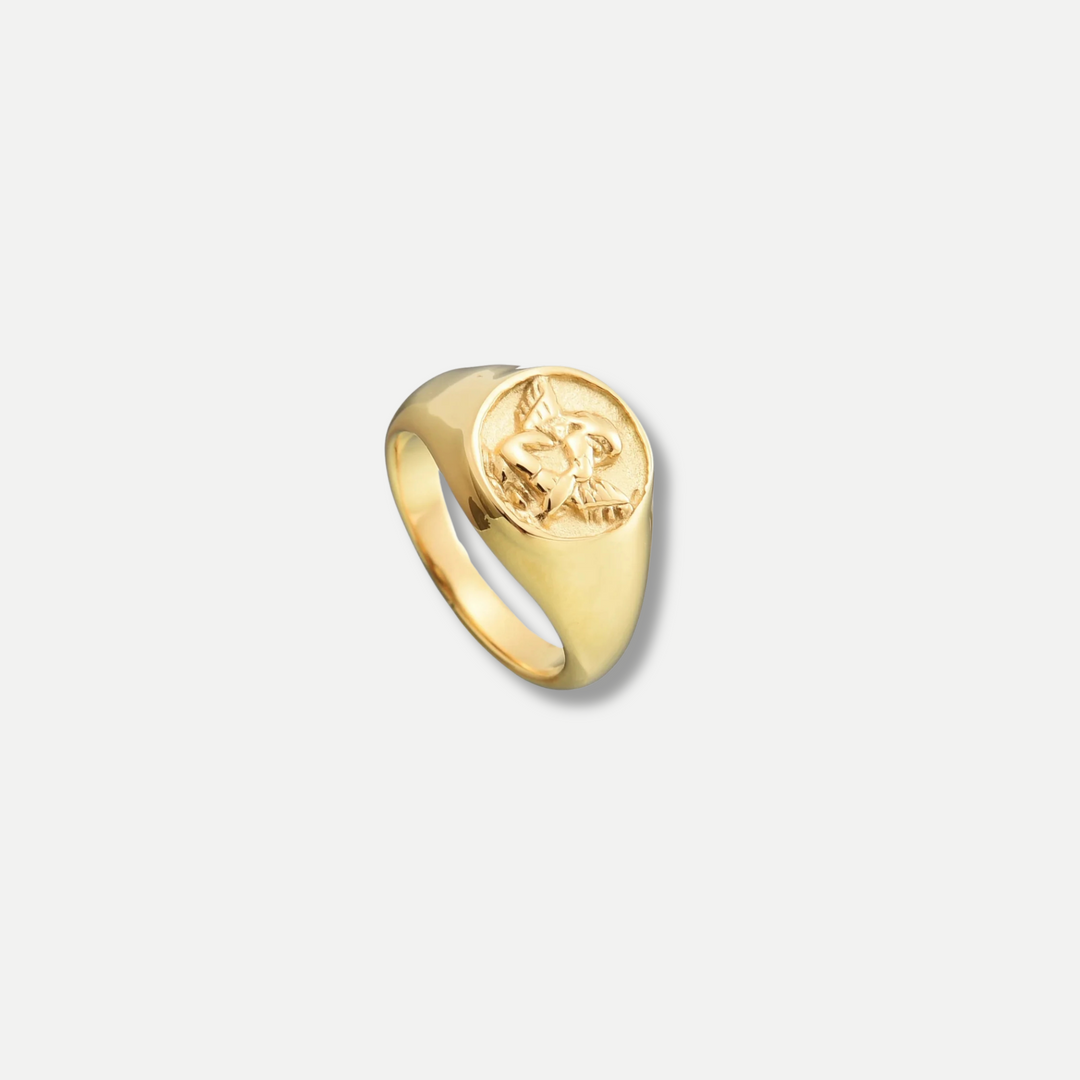 JULIA SIGNET RING™